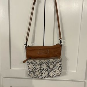 Myra purse